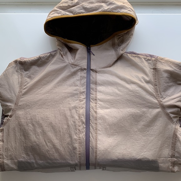 Lululemon Take The Moment Reverse Jacket Robert Geller Collection - Picture 5 of 14